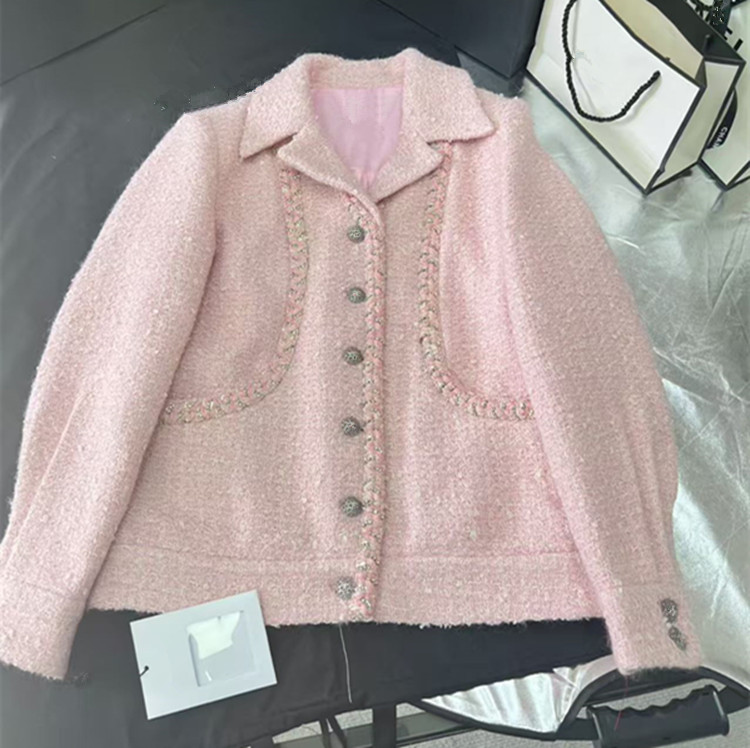 Summer Clothing In Winter - Personnalisation de vêtements féminins européens pour
